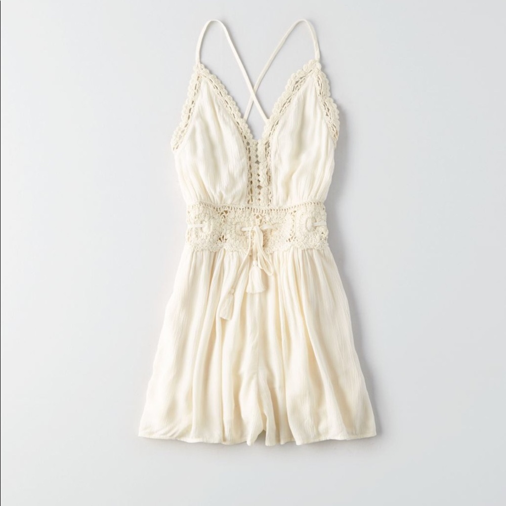 New American Eagle Cream Crochet Romper - XSmall - Picture 4 of 6